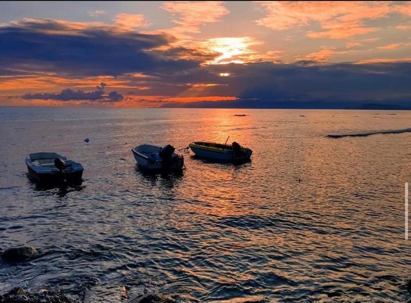 Casa Tranquilla A Pochissimi Passi Dal Mare Villa Sant'Andrea  Екстериор снимка